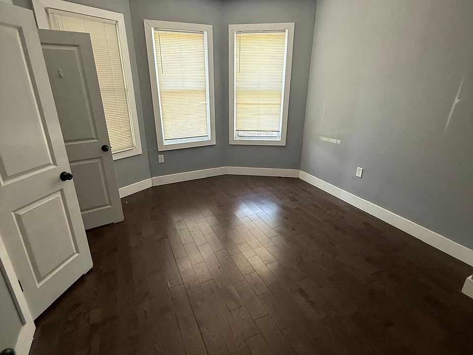 2nd image of 808 S 17th St #1
