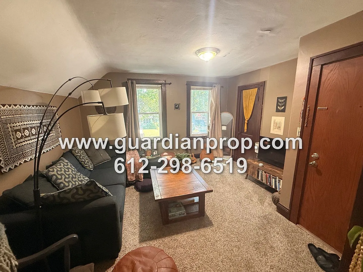 1333 James Avenue — Photo 2