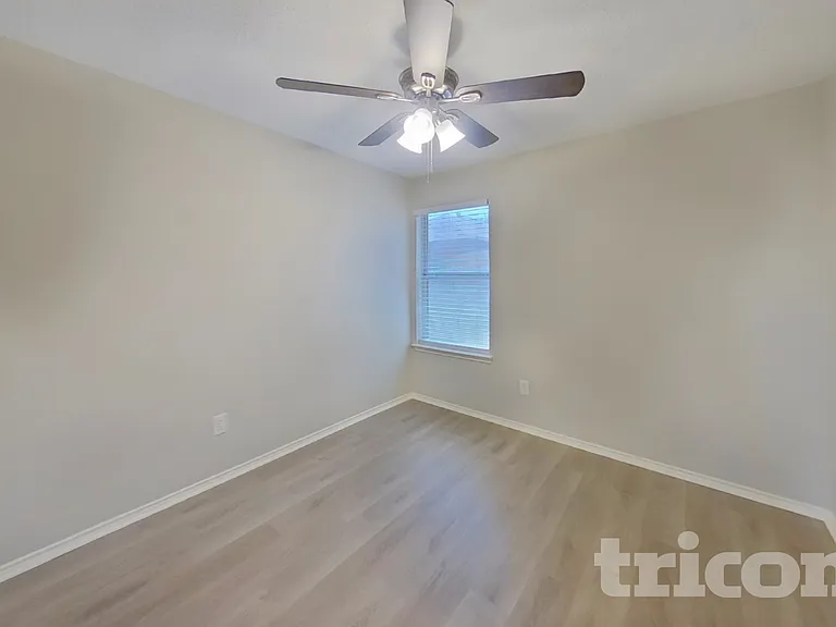 12212 Rolling Ridge Dr — Photo 10