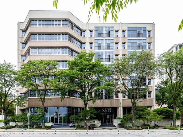 66 Bay St S #410, Hamilton, ON L8P 4Z6