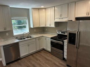 6332 Fabian Dr, Jacksonville, FL 32210