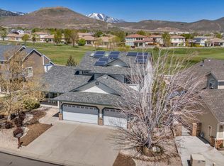 2268 Oak Ridge Dr, Carson City, NV 89703