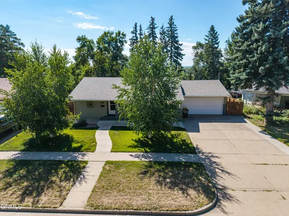 915 W Avenue C, Bismarck, ND 58501