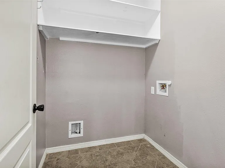 7223 Wedgewood Dr — Photo 28