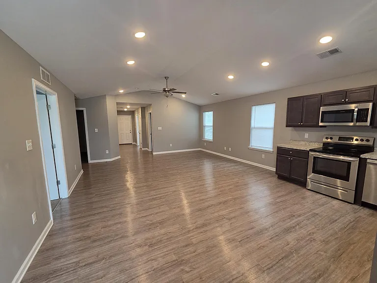 2309 Tanksley Way — Photo 7
