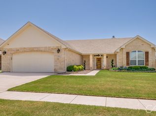 325 Mill Creek Dr, Abilene, TX 79602