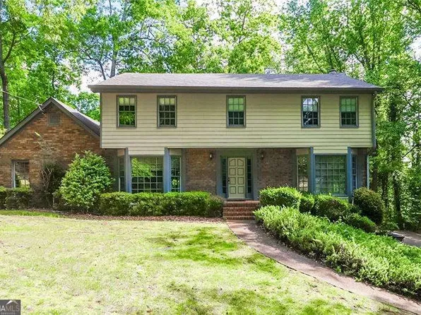 4953 McPherson Dr NE, Roswell, GA 30075