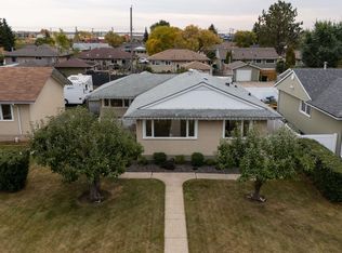 7719 71st Ave NW, Edmonton, AB T6C0A9