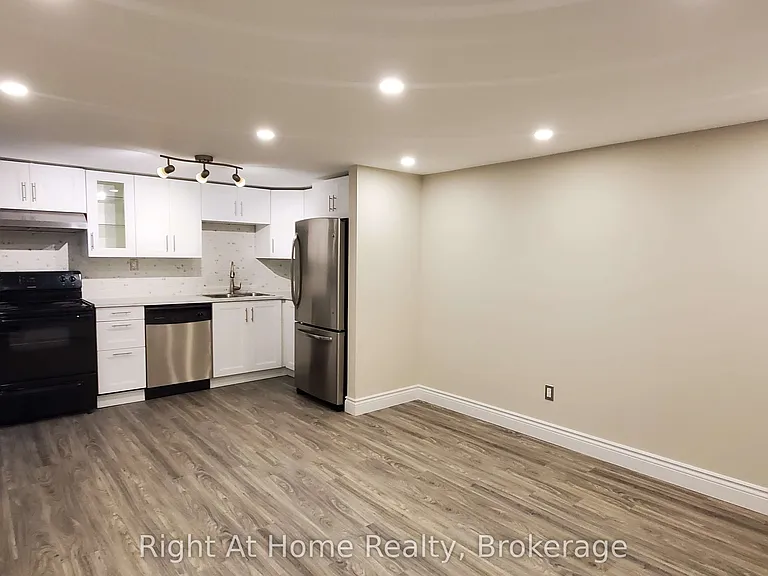 2192 Bridge Rd #2 — Photo 8