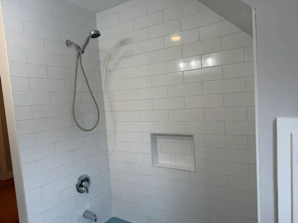 221 Hill St, Whitinsville, MA 01588