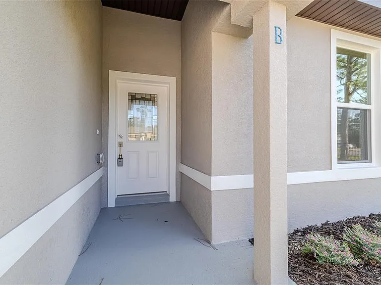 2 Rainbow Ln #B — Photo 3