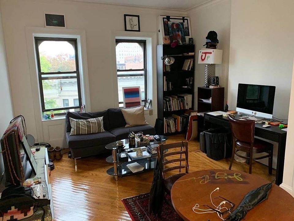 1st image of 622 2nd St APT 5F