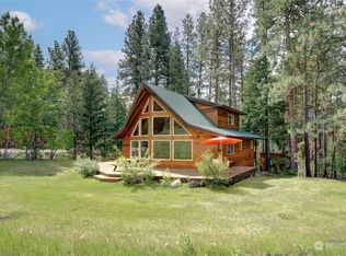 87 Homestead Rd, Winthrop, WA 98862