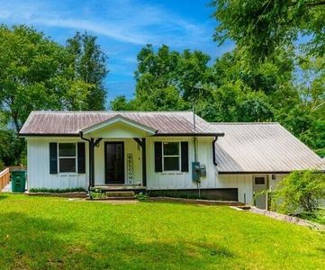 303 Claire St, Rossville, GA, 30741