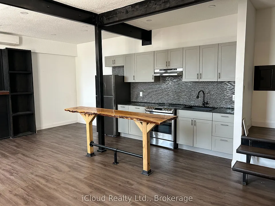 7 Foundry St #12