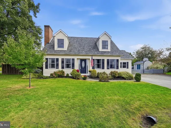 119 Meadowbrooke Pl, Winchester, VA 22602