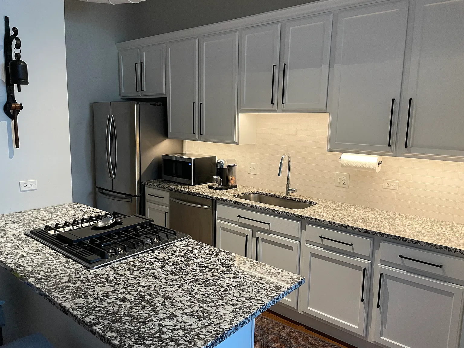 1 bed, 1027 sqft, $2,550 — Photo 4