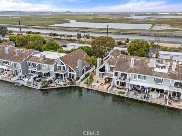 3742 Montego Dr, Huntington Beach, CA 92649
