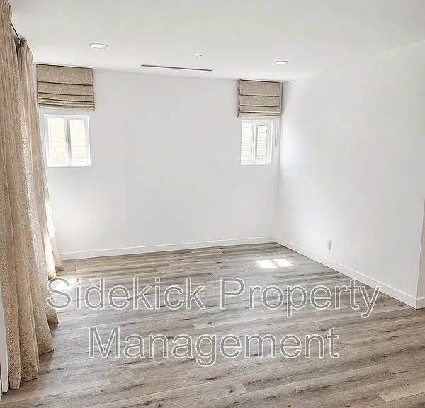 432 W Garfield Ave — Photo 4
