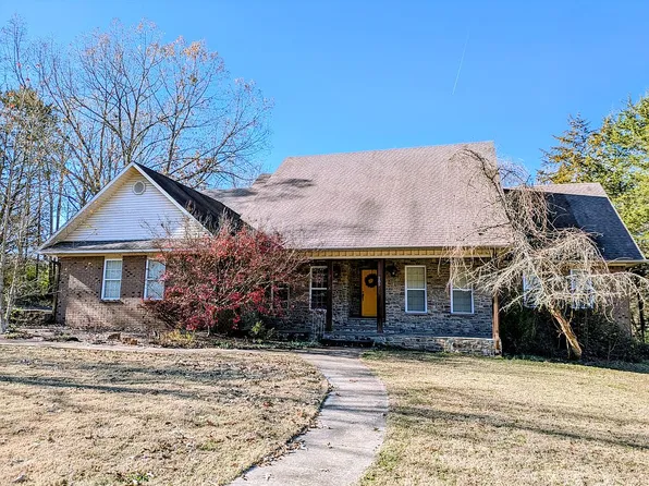 285 County Road 3468, Clarksville, AR 72830