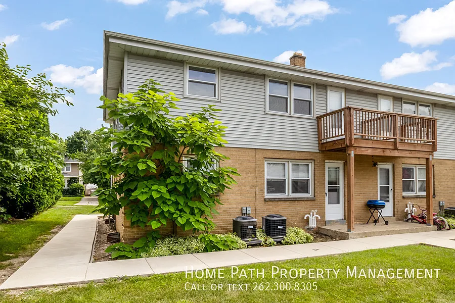2 bed, $1,199 — Photo 2