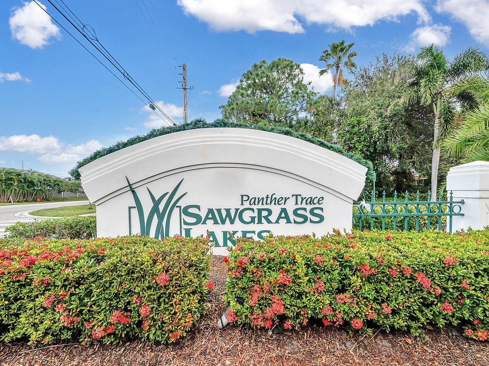 1st image of 347 SW Panther Trce