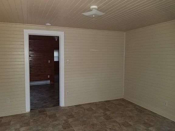 5th image of 11B Valentine St
