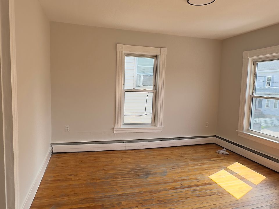 Large bedroom