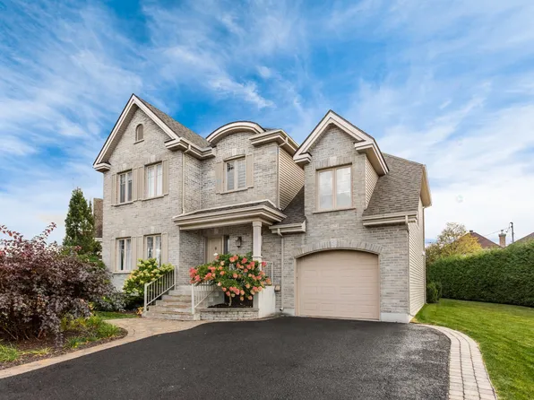 261 Rue Du Gln, Mont Saint Hilaire, QC J3H 6C6