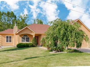 2245 Vilas St, Leavenworth, KS 66048