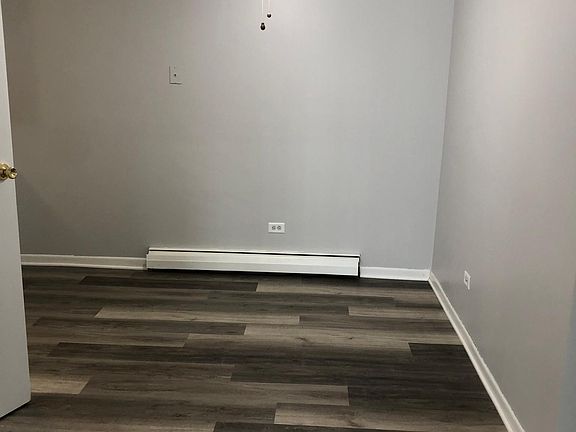 4th image of 148 Orchard Ct APT 3