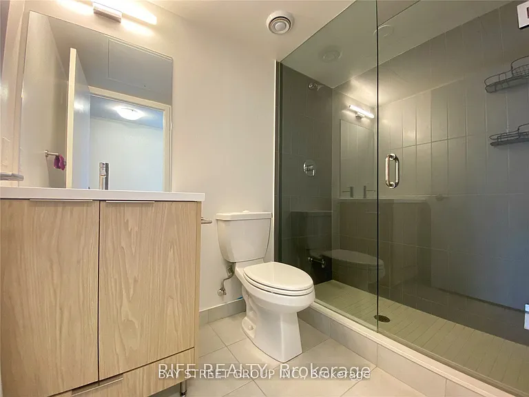 60 Shuter St #1711 — Photo 9