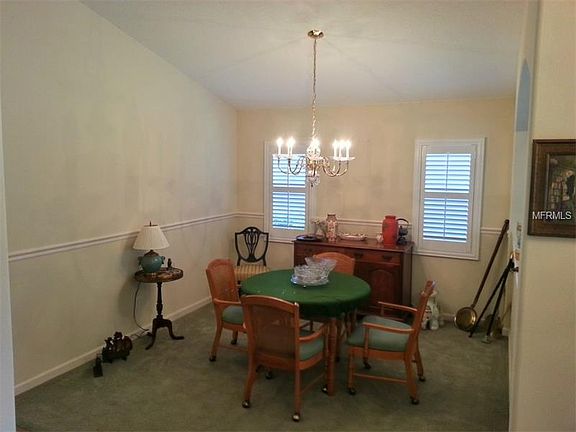 4th image of 119 Jardin Ln