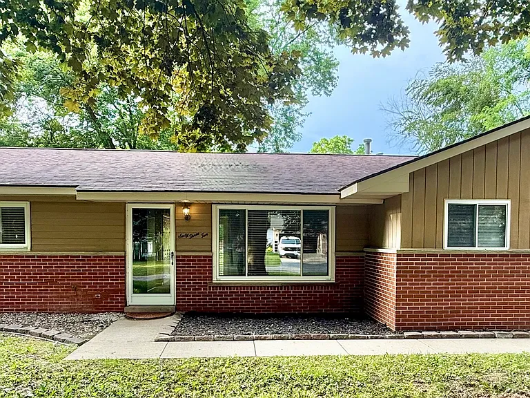 6310 Crab Apple St — Photo 1