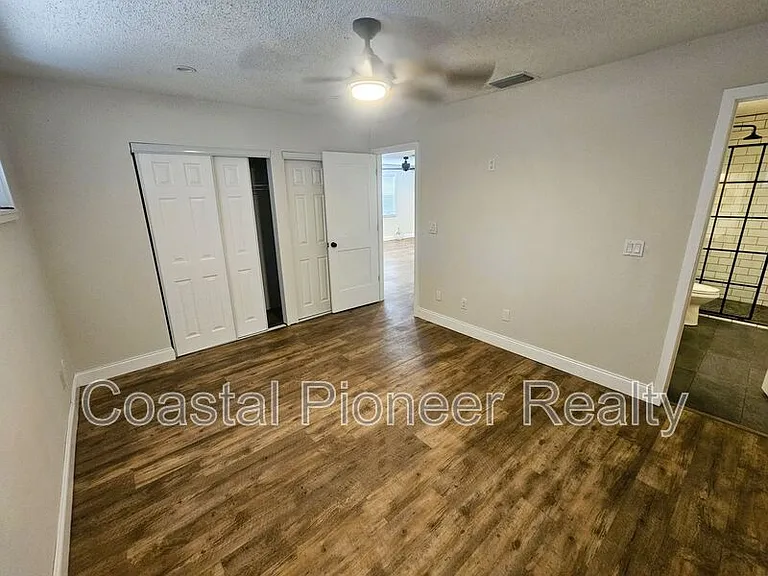 1003 Willow Pond Dr — Photo 18