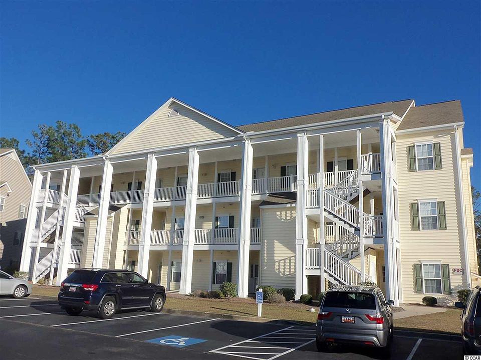 1st image of 5822 Longwood Dr Unit 304