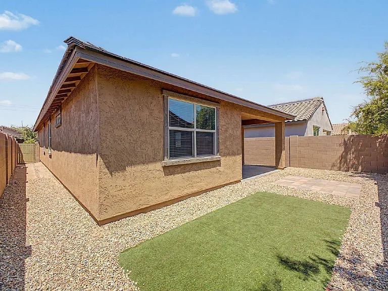 14155 W Georgia Dr — Photo 28