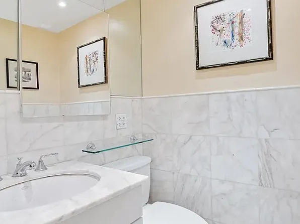 50 Sutton Place South image 6 of 10