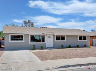 3690 N Bend Dr, Las Vegas, NV 89115