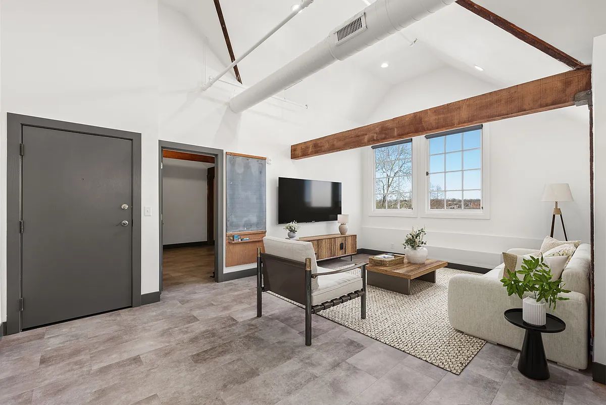 Photo 1 of 48 - Wilkinson Lofts - Saint Louis, MO Primary Photo - Wilkinson Lofts