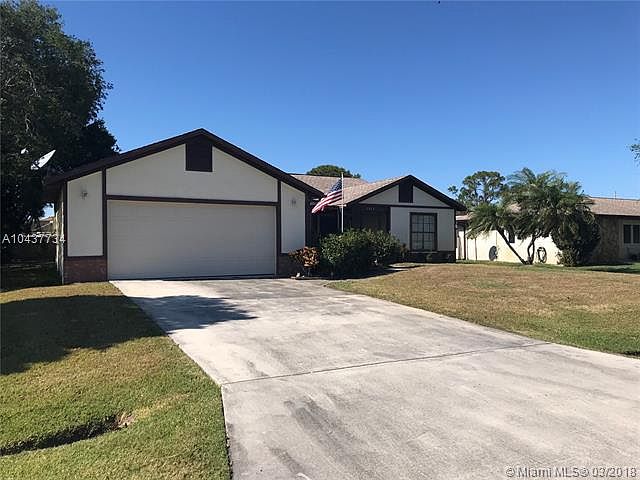 1st image of 1573 SE Cutorro Ave