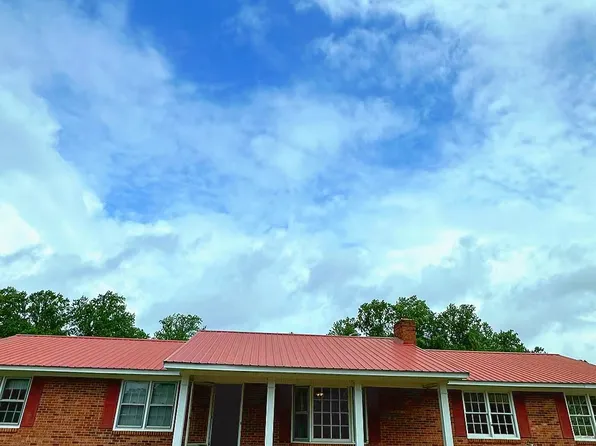 2984 Fleet Cooper Rd, Roseboro, NC 28382