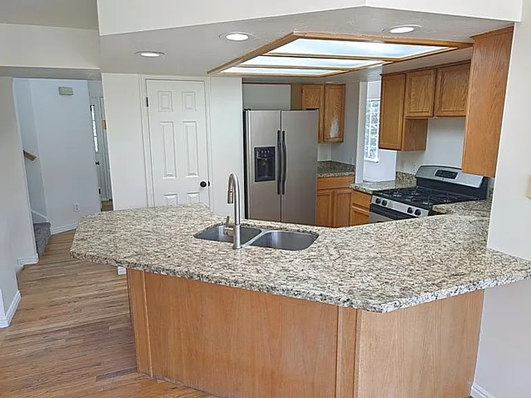 3541 Wagon Wheel Way — Photo 2