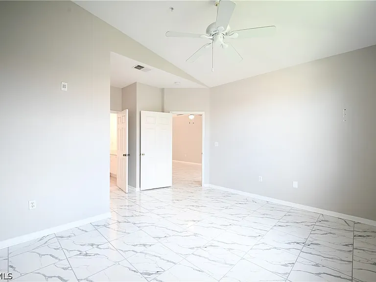 15449 Bellamar Cir #1221 — Photo 10