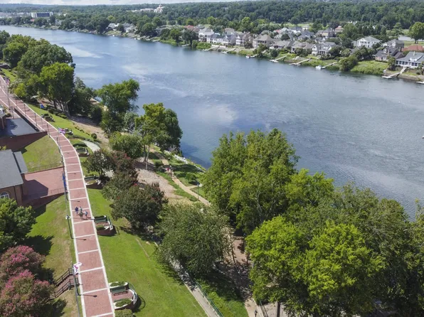 Lakeside on Riverwatch