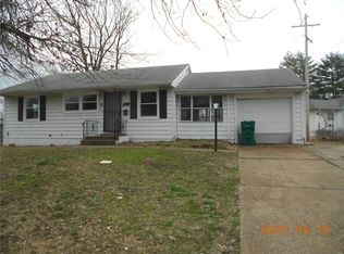 10410 Renfrew Dr, Saint Louis, MO 63137