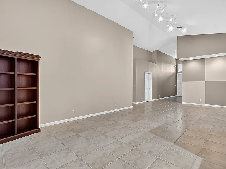 3511 NW 4th Ave — Photo 20