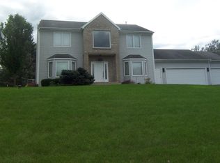 7091 Morning Dove Way, Roscoe, IL 61073