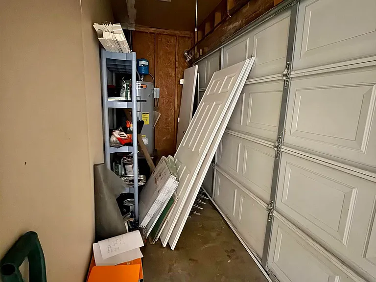 105 Sugarwood Ct — Photo 22