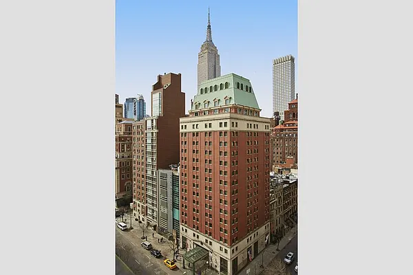 Sold by Stribling | media 16